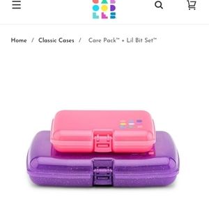 Caboodles Classic Case; Care Pack: Little Bit Set